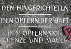Gedenktafel im Leipziger Friedhof